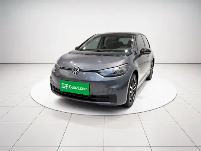 Volkswagen ID.3 — Фото автомобиля 2