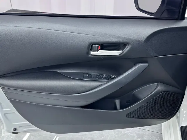 Toyota Corolla — Фото автомобиля 8