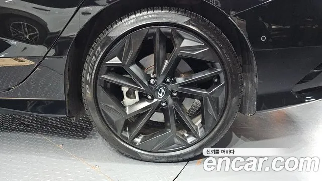 Hyundai Ioniq 6 — Фото автомобиля 6