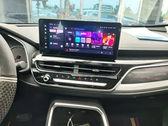 Haval H6 — Фото автомобиля 12