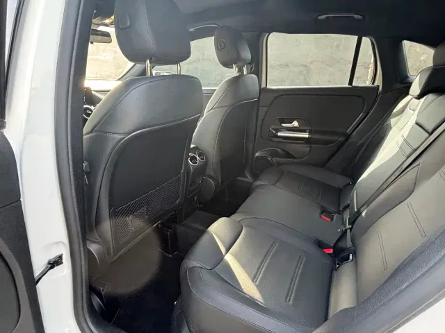 Mercedes-Benz GLA-Class — Фото автомобиля 6