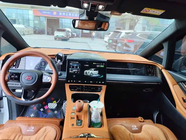 GAC Trumpchi Xiangwang M8 — Фото автомобиля 6