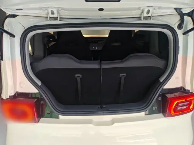 Wuling Hongguang Mini EV — Фото автомобиля 18
