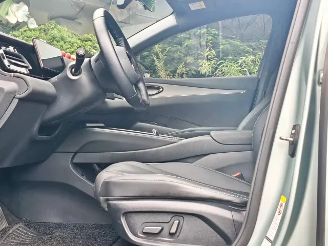 BYD Seal 06 — Фото автомобиля 13