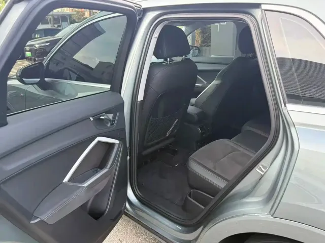 Audi Q3 — Фото автомобиля 6