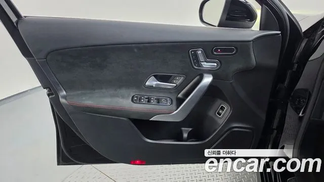 Mercedes-Benz A-Class W177 — Фото автомобиля 24
