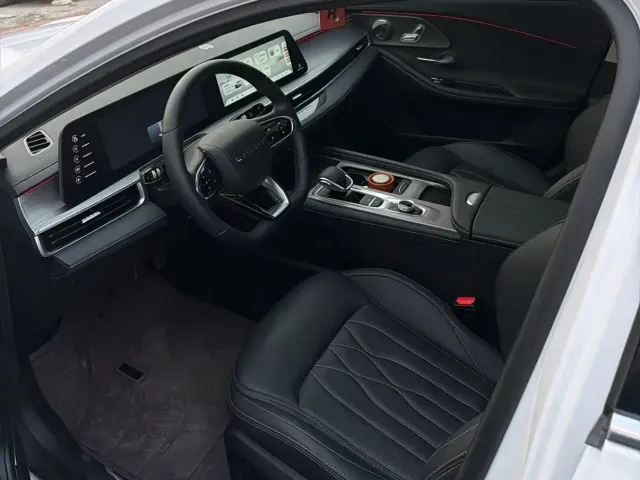 Chery Arrizo 8 — Фото автомобиля 4