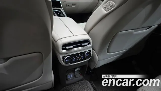 Genesis GV80 — Фото автомобиля 25