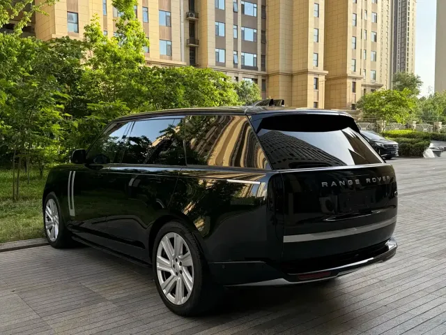 Land Rover Range Rover — Фото автомобиля 4
