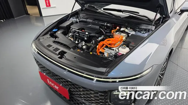 Hyundai Grandeur GN7 — Фото автомобиля 9