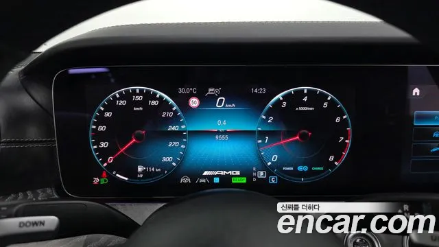 Mercedes-Benz AMG GT 4 двери 43 4MATIC+ Dynamic Golden Daylight — Фото автомобиля 8
