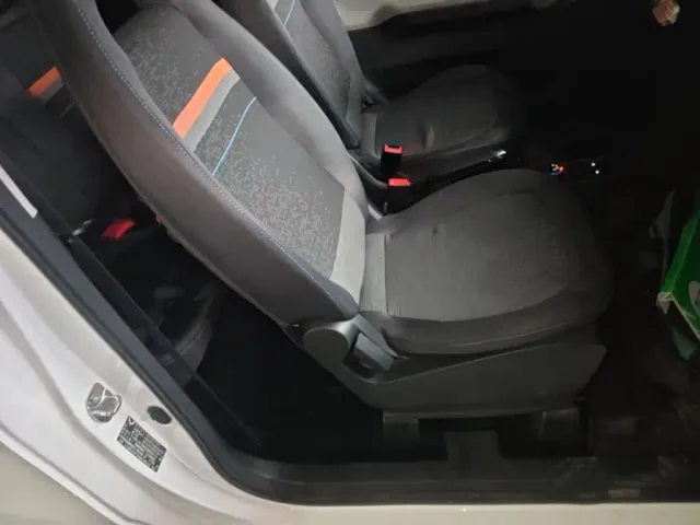 Wuling Hongguang Mini EV — Фото автомобиля 24