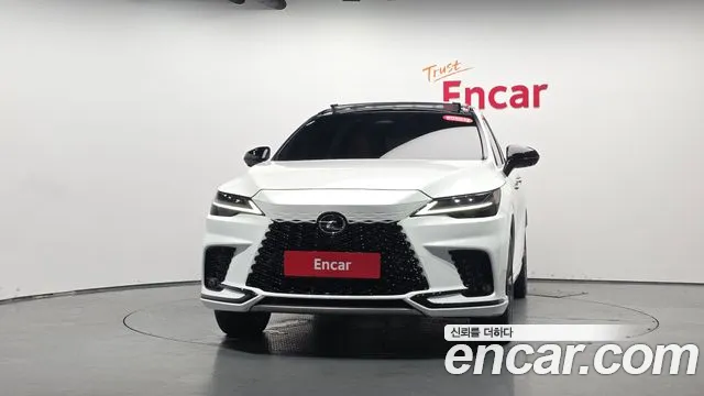 Lexus RX — Фото автомобиля 3