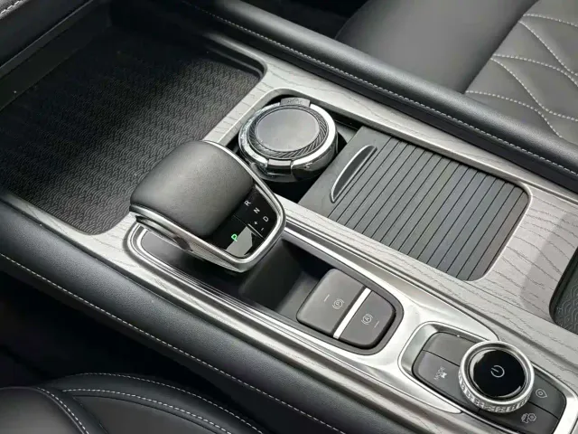 Chery Arrizo 8 — Фото автомобиля 6