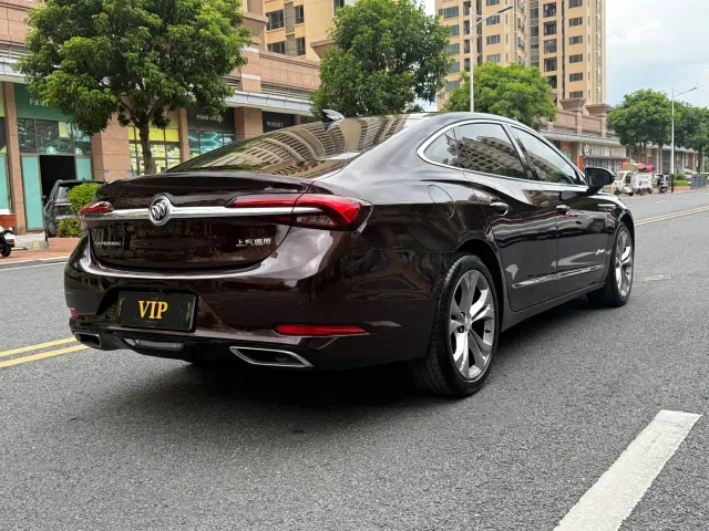 Buick LaCrosse — Фото автомобиля 6