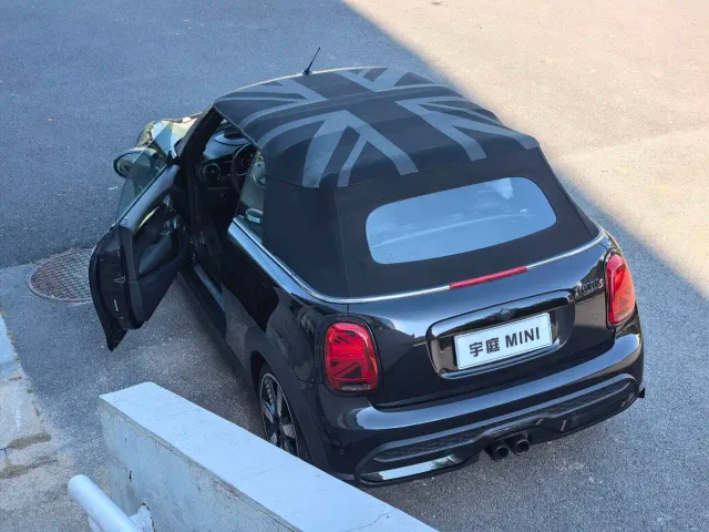 MINI Hatch — Фото автомобиля 3