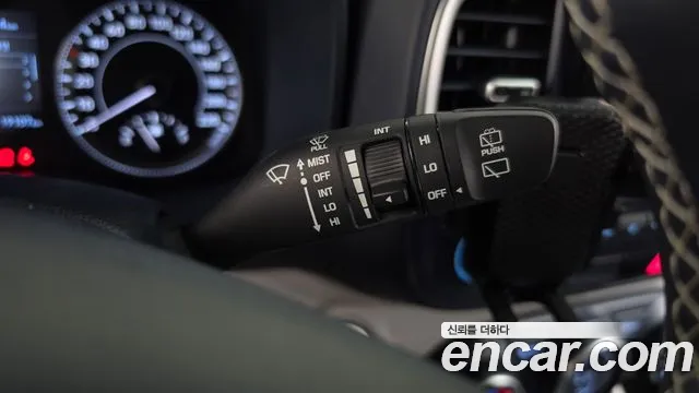 Hyundai Venue — Фото автомобиля 27