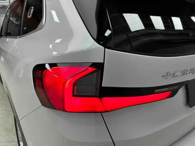 BMW X1 — Фото автомобиля 25
