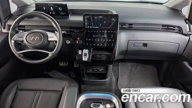 Hyundai Staria — Фото автомобиля 10