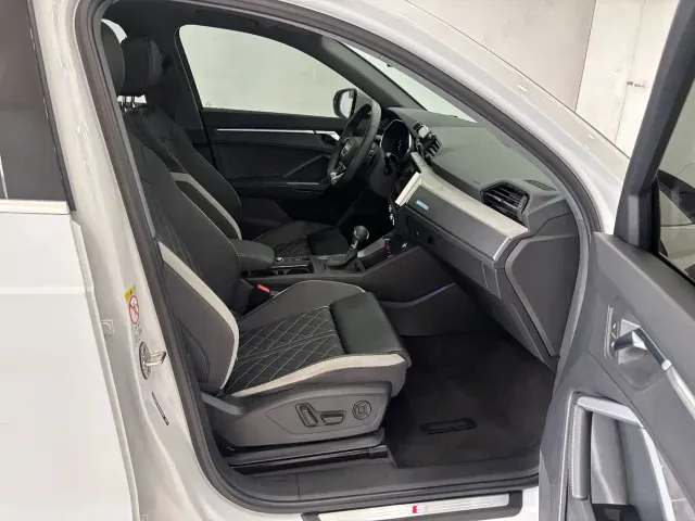Audi Q3 — Фото автомобиля 25
