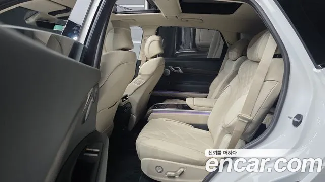 Genesis GV80 — Фото автомобиля 12