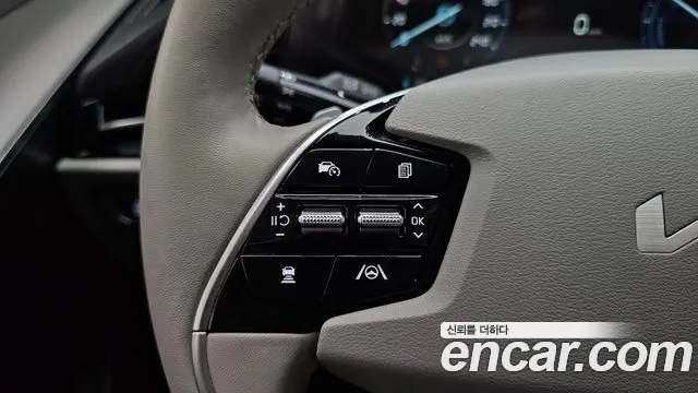 Kia Niro New — Фото автомобиля 27