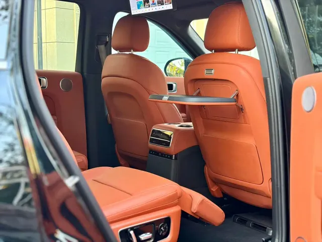 Li Auto L9 — Фото автомобиля 7