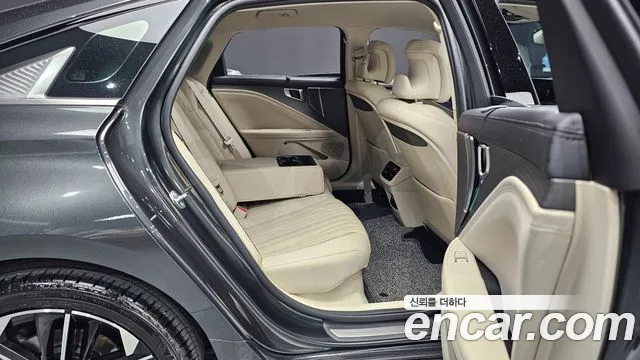 Kia K8 Signature — Фото автомобиля 12