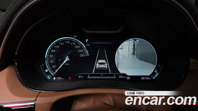 Genesis GV70 2.5T Бензин 2WD — Фото автомобиля 6