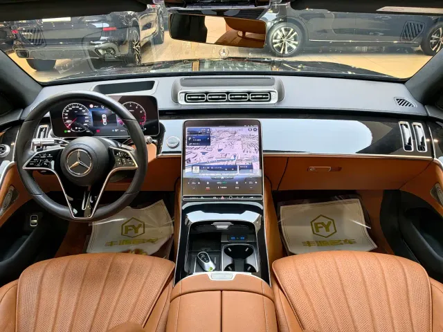 Mercedes-Benz S-Class — Фото автомобиля 11