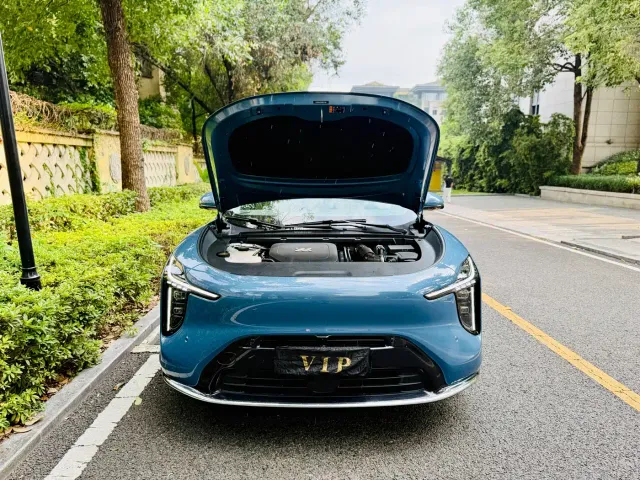 IM Motors LS6 — Фото автомобиля 8