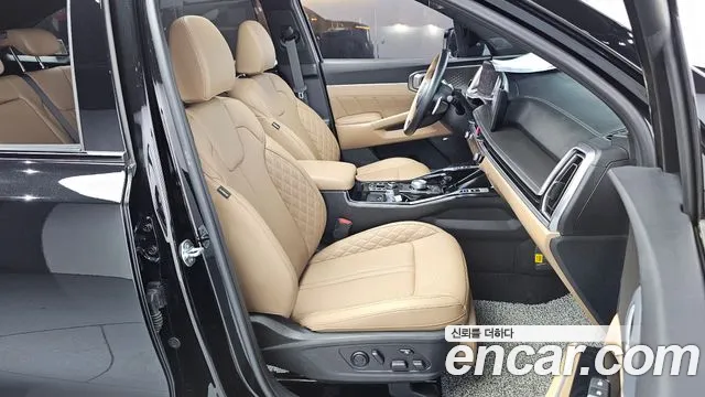 Kia Sorento Новый Sorento 4 поколение Бензин 2.5T 4WD — Фото автомобиля 10