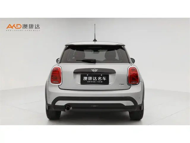 MINI Hatch — Фото автомобиля 4