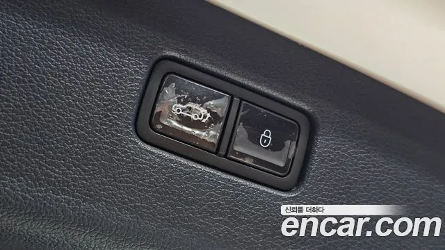 Genesis GV80 — Фото автомобиля 19