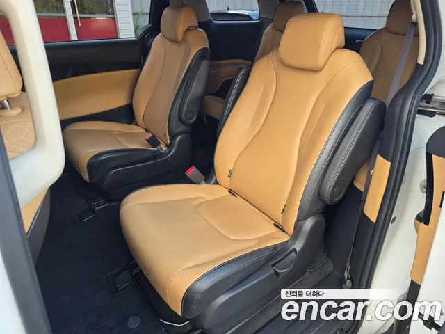 Kia Carnival 4th Gen — Фото автомобиля 13