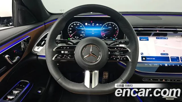 Mercedes-Benz E-Class W214 — Фото автомобиля 12