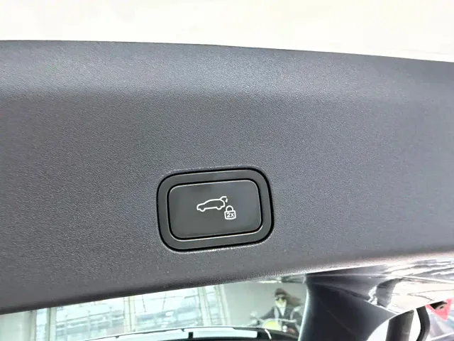 Li Auto i6 — Фото автомобиля 26
