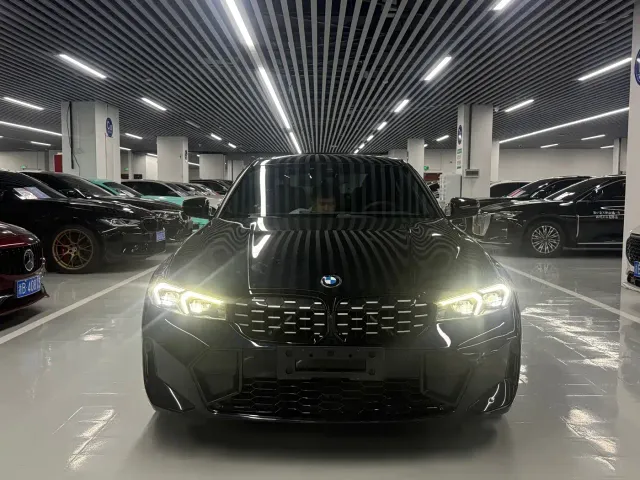 BMW 3 Series — Фото автомобиля 2