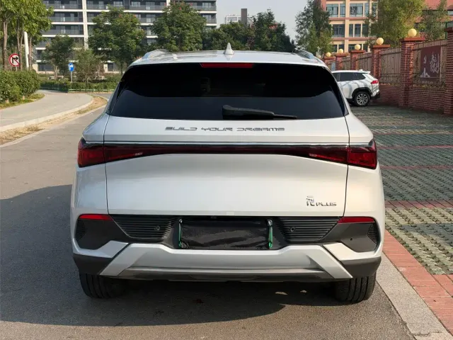 BYD Yuan PLUS — Фото автомобиля 4