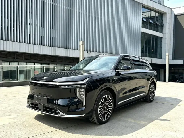 Фотография автомобиля — IM Motors LS9