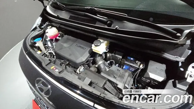 Hyundai Staria — Фото автомобиля 9