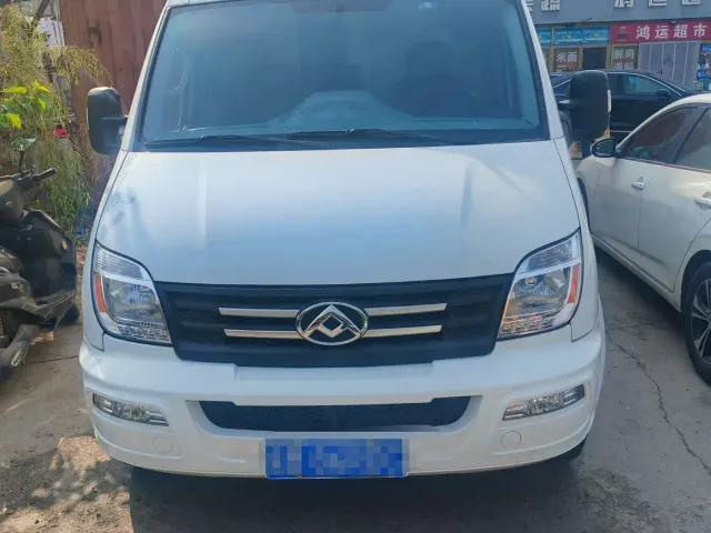 Maxus Xintu V80 — Фото автомобиля 2