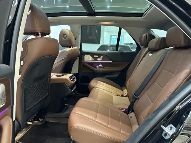 Mercedes-Benz GLE-Class — Фото автомобиля 13