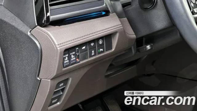 Honda Odyssey — Фото автомобиля 15