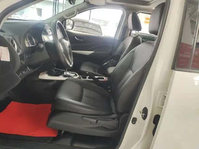 Nissan Terra — Фото автомобиля 14