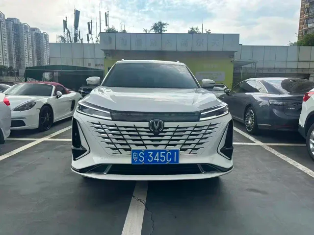 Changan CS75 Plus — Фото автомобиля 2