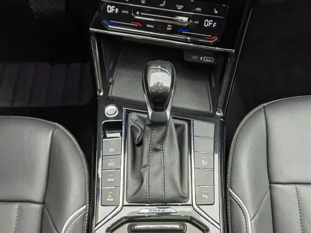 Volkswagen Passat — Фото автомобиля 13