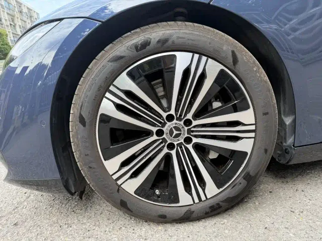 Mercedes-Benz EQS — Фото автомобиля 7