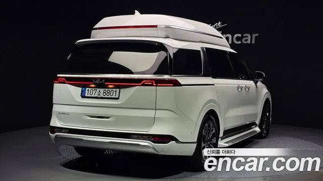 Kia Canival — Фото автомобиля 2