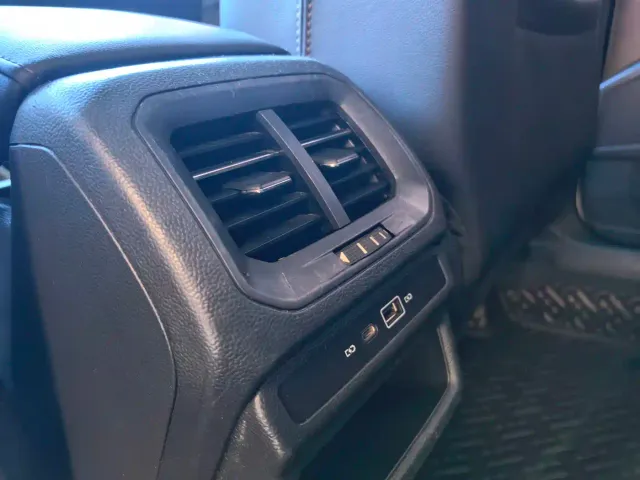 Volkswagen Tharu — Фото автомобиля 13